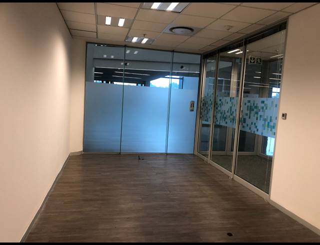 941M² OFFICE TO LET IN MELROSE ARCH